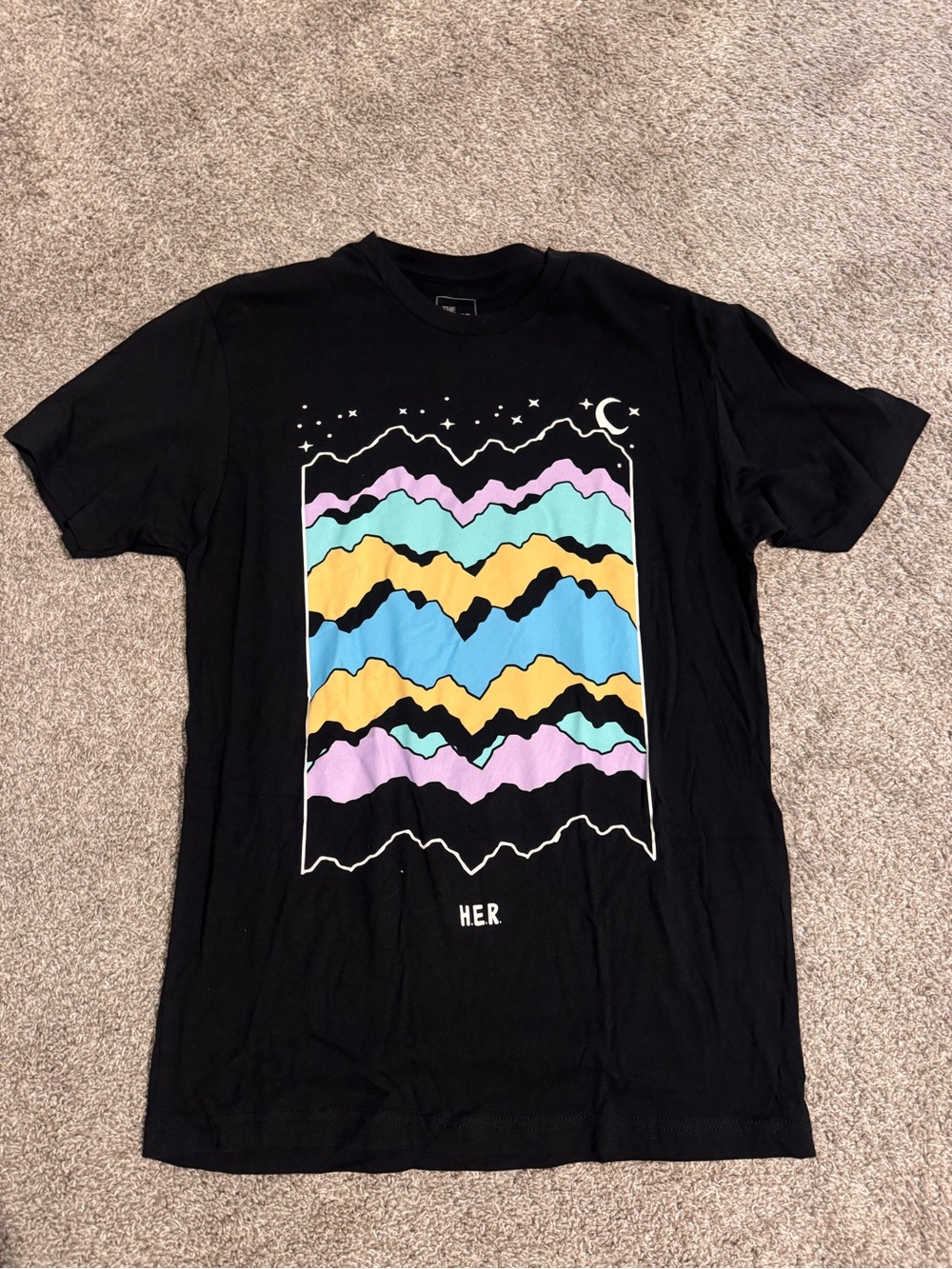 Black Short-Sleeve Lights on Festival Tee, HER